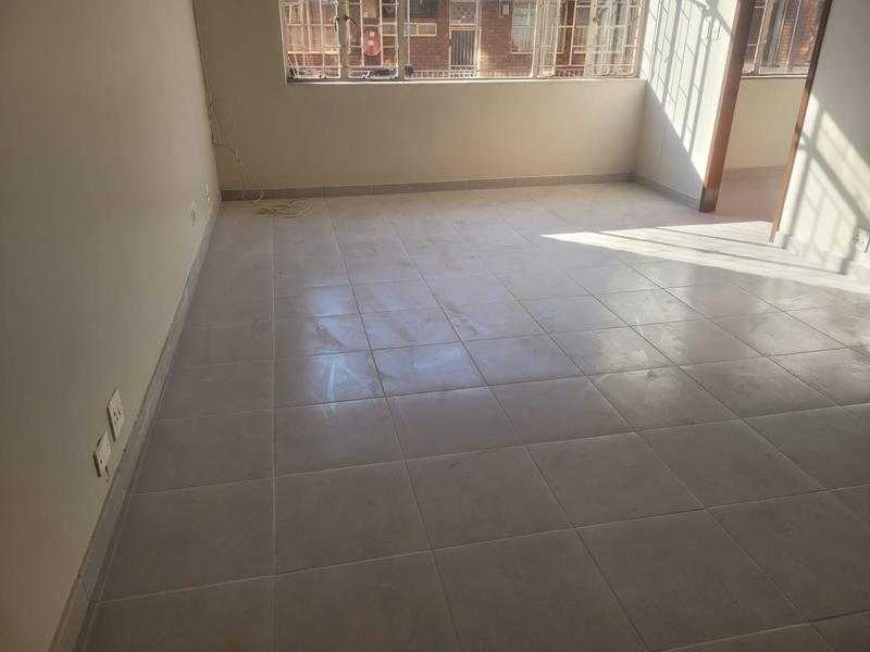 2 Bedroom Property for Sale in Laudium Gauteng