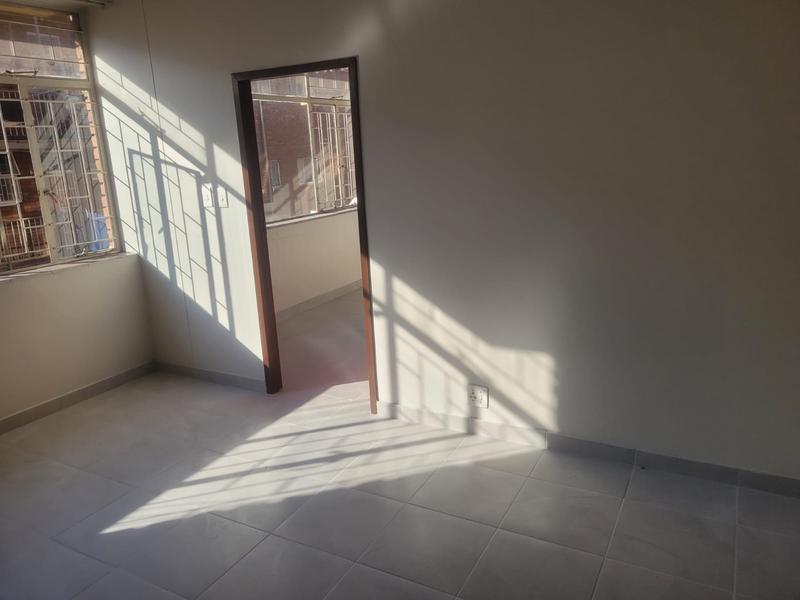 2 Bedroom Property for Sale in Laudium Gauteng