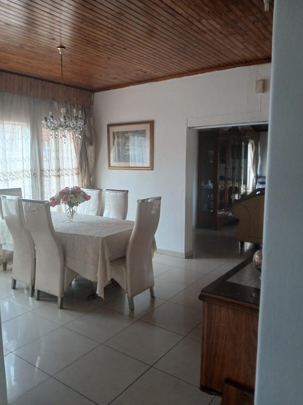 4 Bedroom Property for Sale in Laudium Gauteng