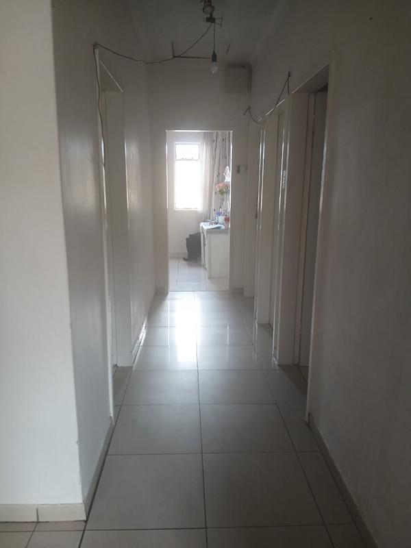 4 Bedroom Property for Sale in Laudium Gauteng