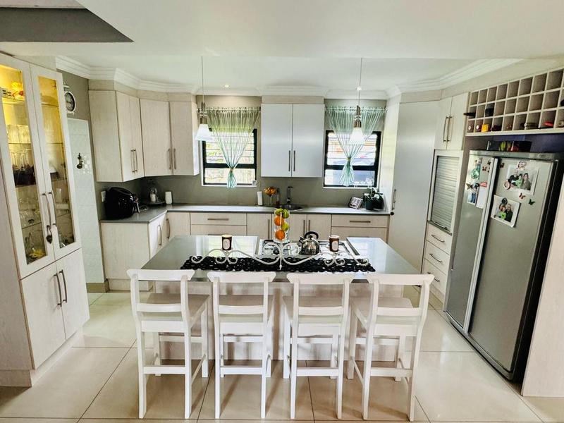 4 Bedroom Property for Sale in Eldo Lakes Estate Gauteng