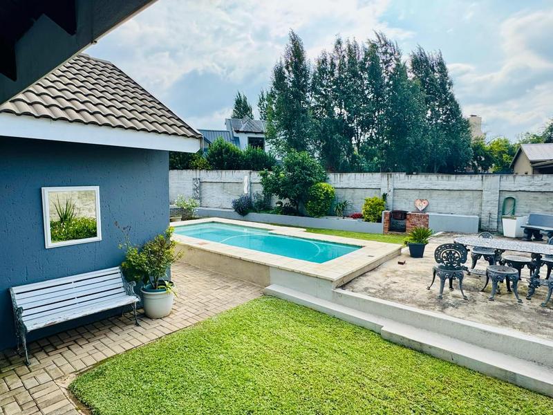 4 Bedroom Property for Sale in Eldo Lakes Estate Gauteng
