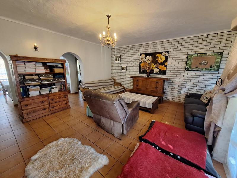 4 Bedroom Property for Sale in Die Wilgers Gauteng