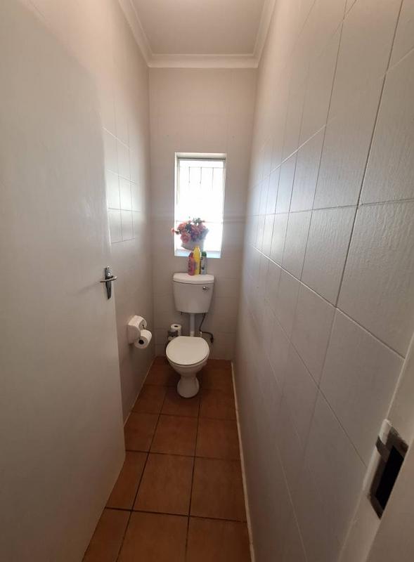 4 Bedroom Property for Sale in Die Wilgers Gauteng