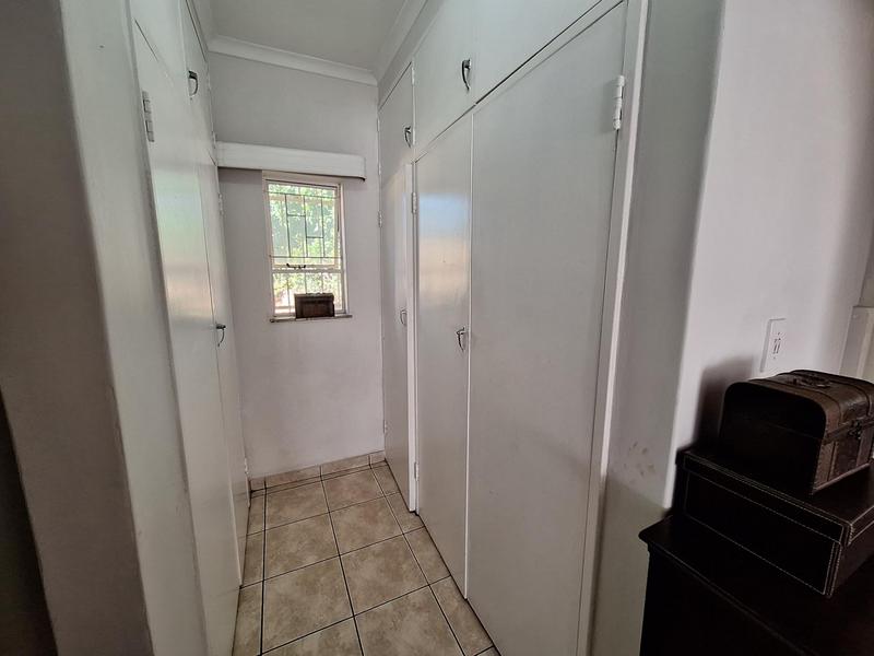 4 Bedroom Property for Sale in Die Wilgers Gauteng
