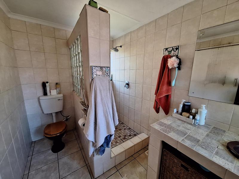 4 Bedroom Property for Sale in Die Wilgers Gauteng