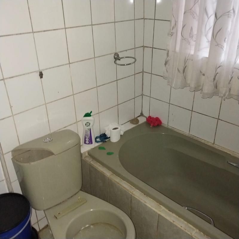 6 Bedroom Property for Sale in Phomolong Gauteng