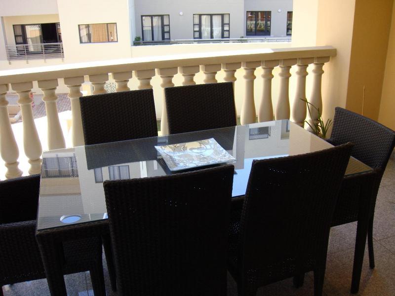 To Let 2 Bedroom Property for Rent in Bedford Gardens Gauteng
