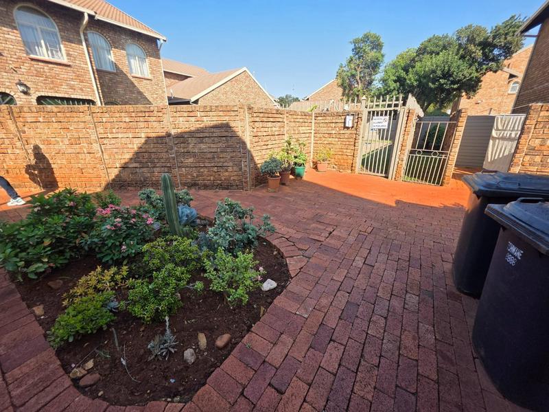 3 Bedroom Property for Sale in Doornpoort Gauteng