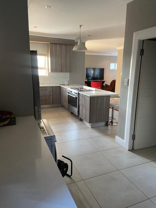 4 Bedroom Property for Sale in Magalieskruin Gauteng