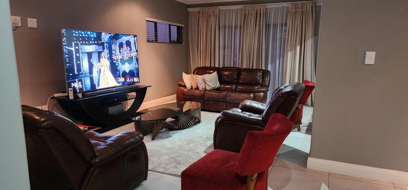 4 Bedroom Property for Sale in Magalieskruin Gauteng