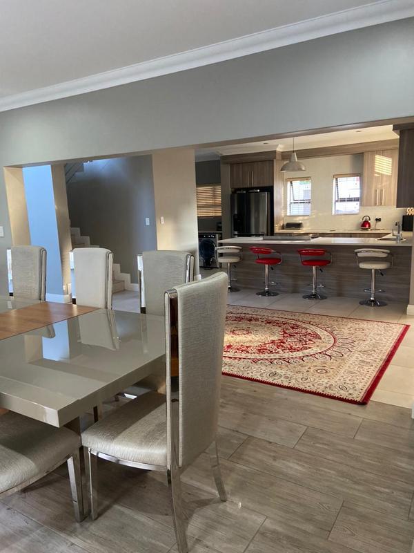 4 Bedroom Property for Sale in Magalieskruin Gauteng