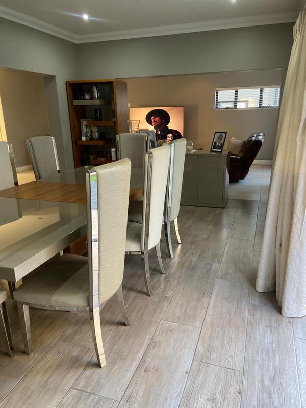 4 Bedroom Property for Sale in Magalieskruin Gauteng