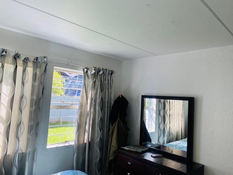 To Let 2 Bedroom Property for Rent in Morning Hill Gauteng