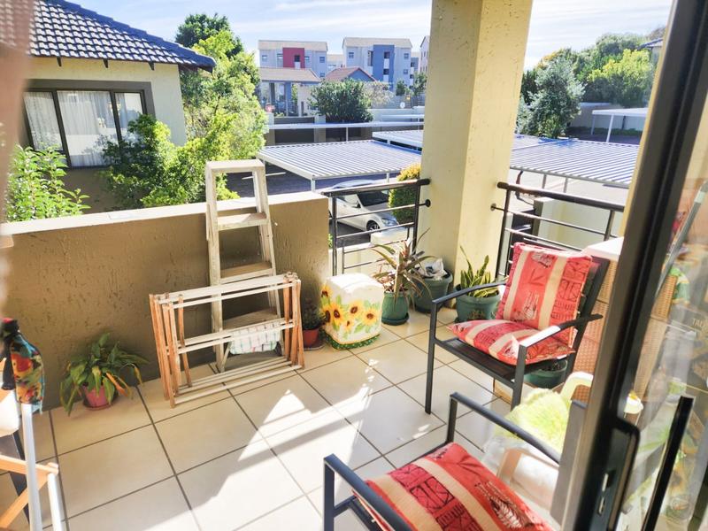 To Let 2 Bedroom Property for Rent in Fourways Gauteng