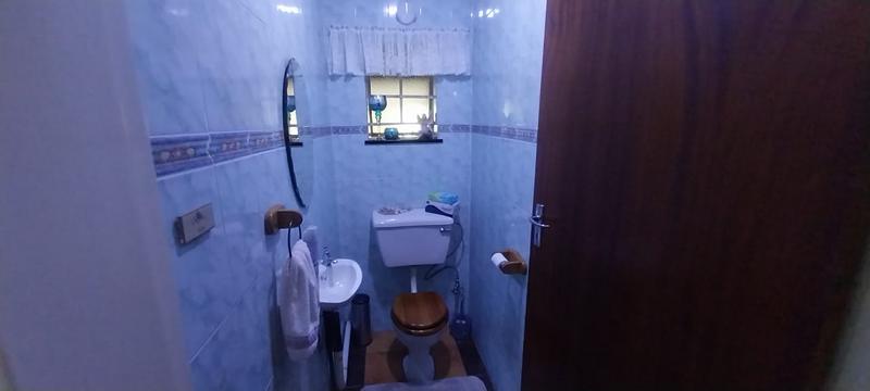 4 Bedroom Property for Sale in Dawnview Gauteng