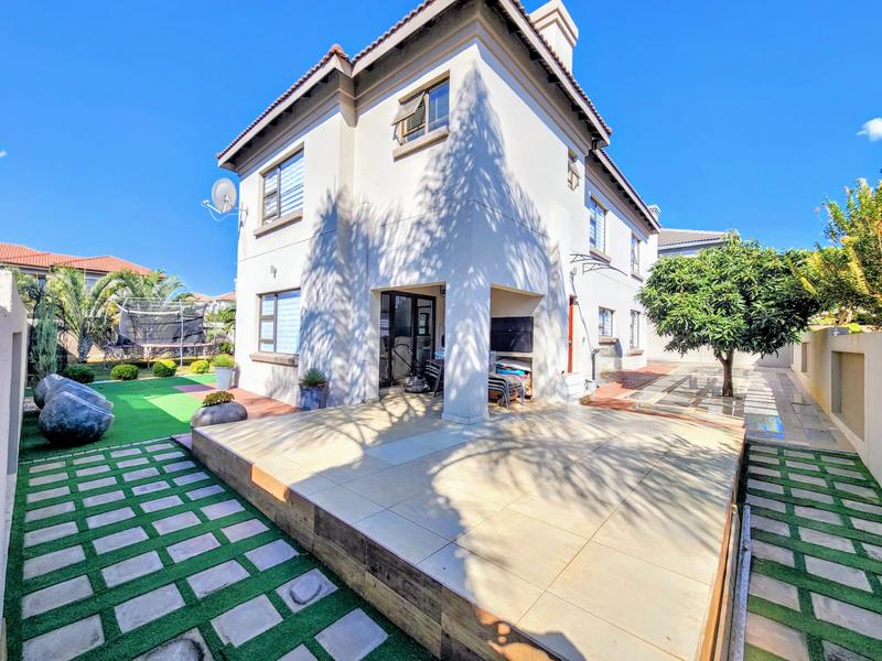To Let 5 Bedroom Property for Rent in Montana Park Gauteng