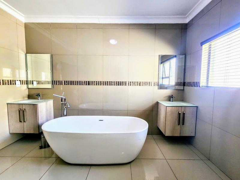 To Let 5 Bedroom Property for Rent in Montana Park Gauteng