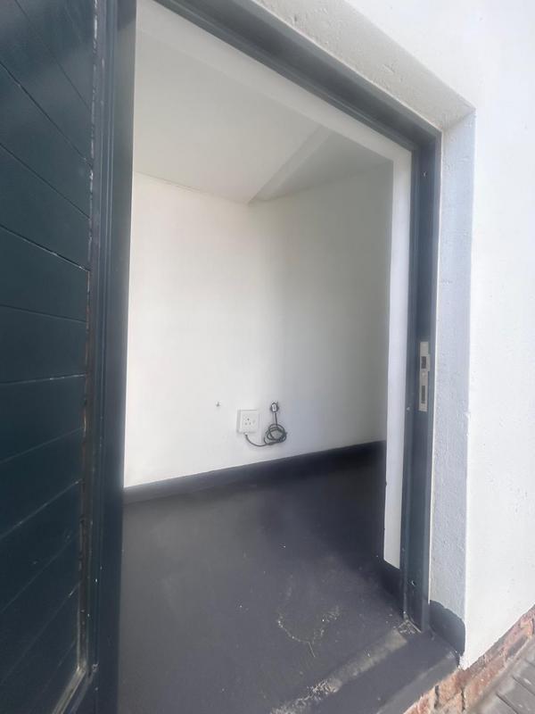 To Let 3 Bedroom Property for Rent in Glen Austin Gauteng