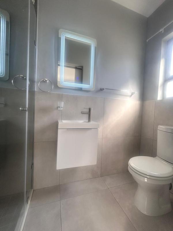 To Let 3 Bedroom Property for Rent in Glen Austin Gauteng