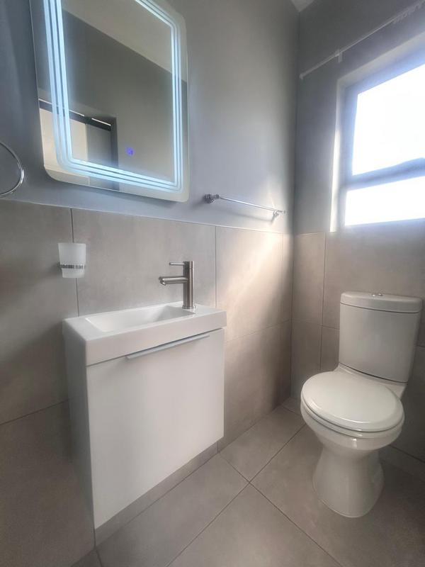 To Let 3 Bedroom Property for Rent in Glen Austin Gauteng