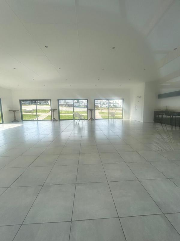 To Let 3 Bedroom Property for Rent in Glen Austin Gauteng