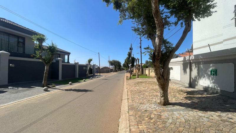 To Let 1 Bedroom Property for Rent in Protea Glen Gauteng