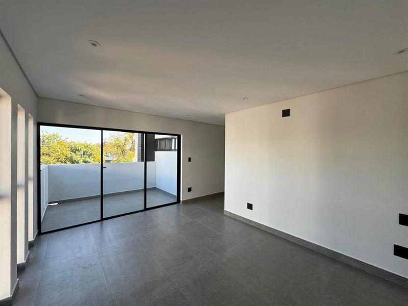 To Let 4 Bedroom Property for Rent in Waterkloof A H Gauteng