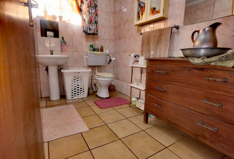 3 Bedroom Property for Sale in Geduld Gauteng