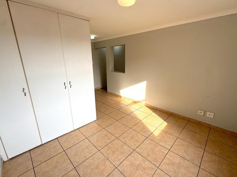 To Let 2 Bedroom Property for Rent in Ferndale Gauteng
