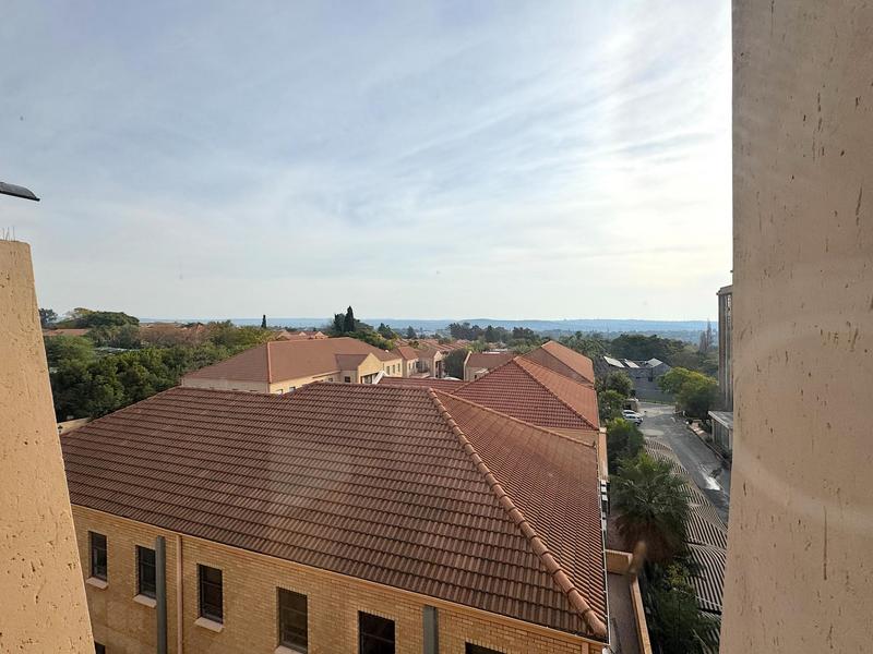 To Let 2 Bedroom Property for Rent in Ferndale Gauteng