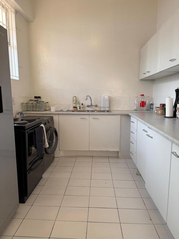 To Let 2 Bedroom Property for Rent in Illovo Gauteng