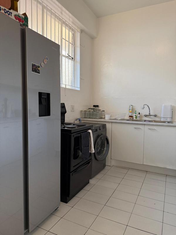 To Let 2 Bedroom Property for Rent in Illovo Gauteng