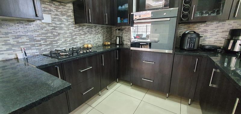 To Let 4 Bedroom Property for Rent in Sunward Park Gauteng