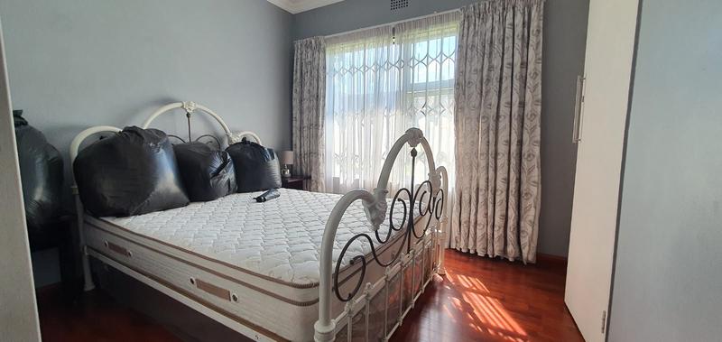 To Let 4 Bedroom Property for Rent in Sunward Park Gauteng