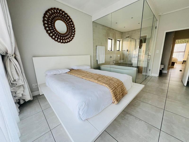 To Let 2 Bedroom Property for Rent in Waterfall Gauteng