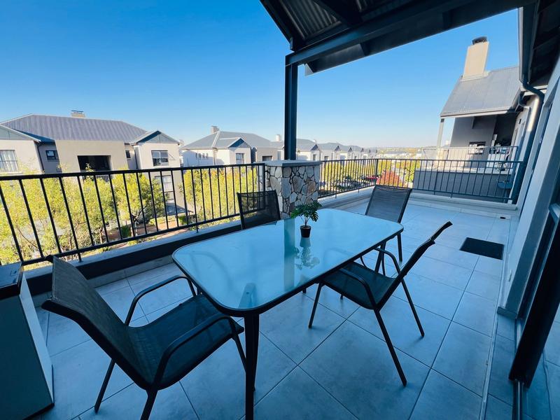 To Let 2 Bedroom Property for Rent in Waterfall Gauteng