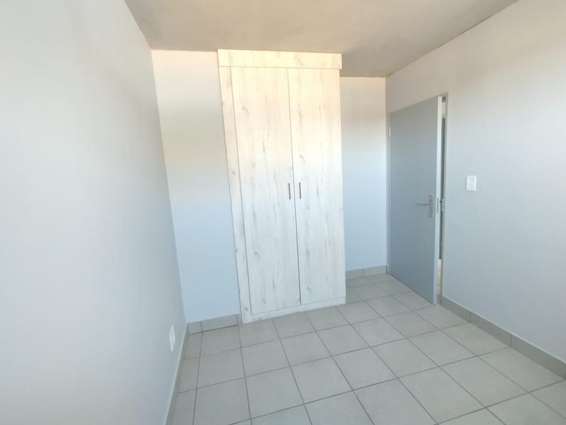 To Let 2 Bedroom Property for Rent in Annlin Gauteng