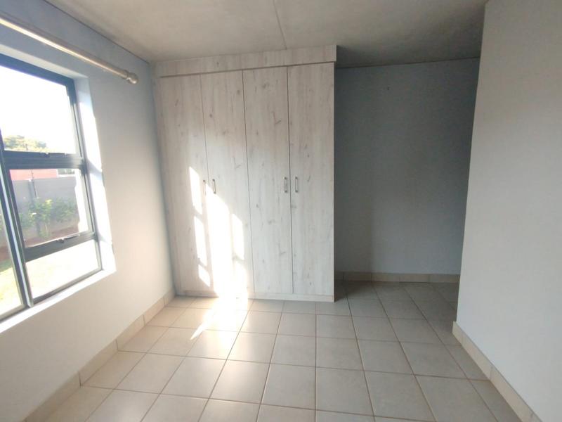 To Let 2 Bedroom Property for Rent in Annlin Gauteng