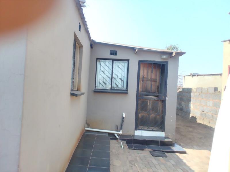 2 Bedroom Property for Sale in Palm Ridge Gauteng