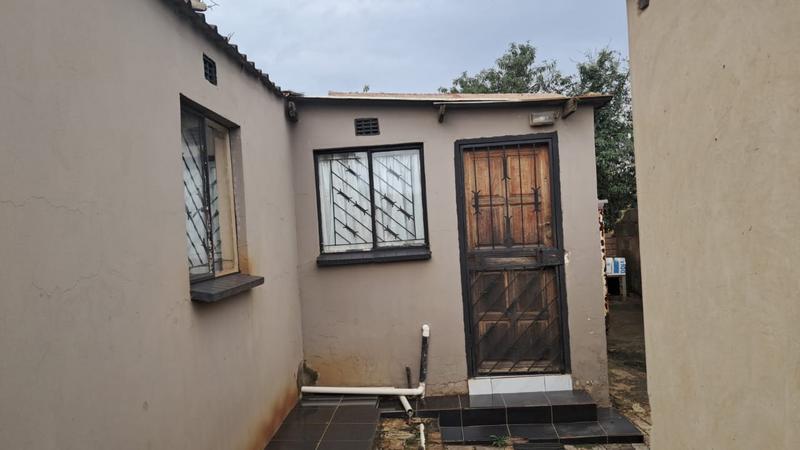 2 Bedroom Property for Sale in Palm Ridge Gauteng