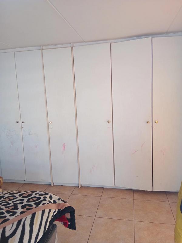 3 Bedroom Property for Sale in Mondeor Gauteng