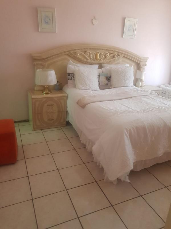 3 Bedroom Property for Sale in Protea Glen Gauteng