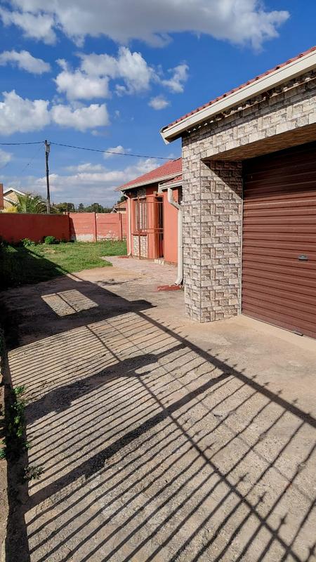 3 Bedroom Property for Sale in Savanna City Gauteng