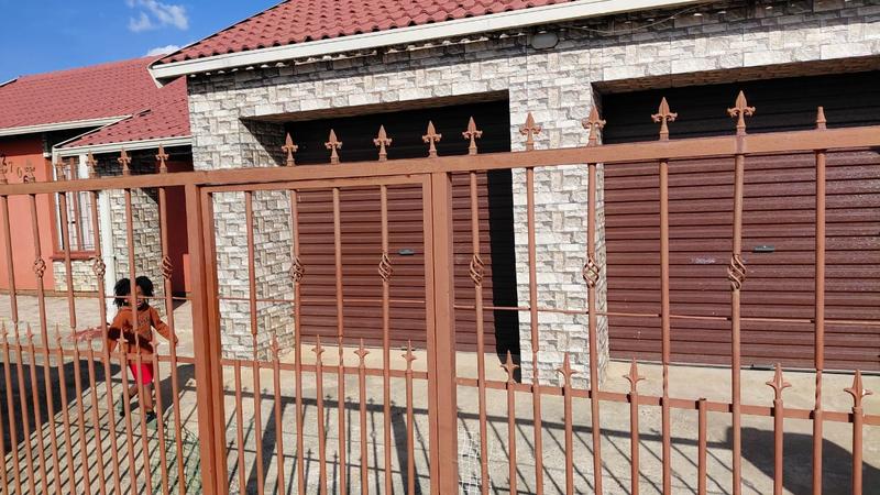 3 Bedroom Property for Sale in Savanna City Gauteng