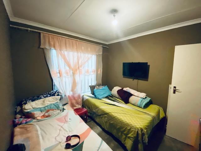 3 Bedroom Property for Sale in Ebony Park Gauteng