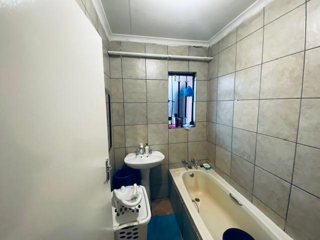 3 Bedroom Property for Sale in Ebony Park Gauteng