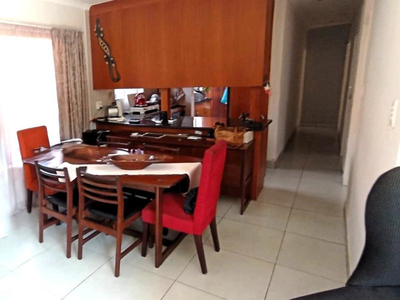 3 Bedroom Property for Sale in Amberfield Ridge Gauteng