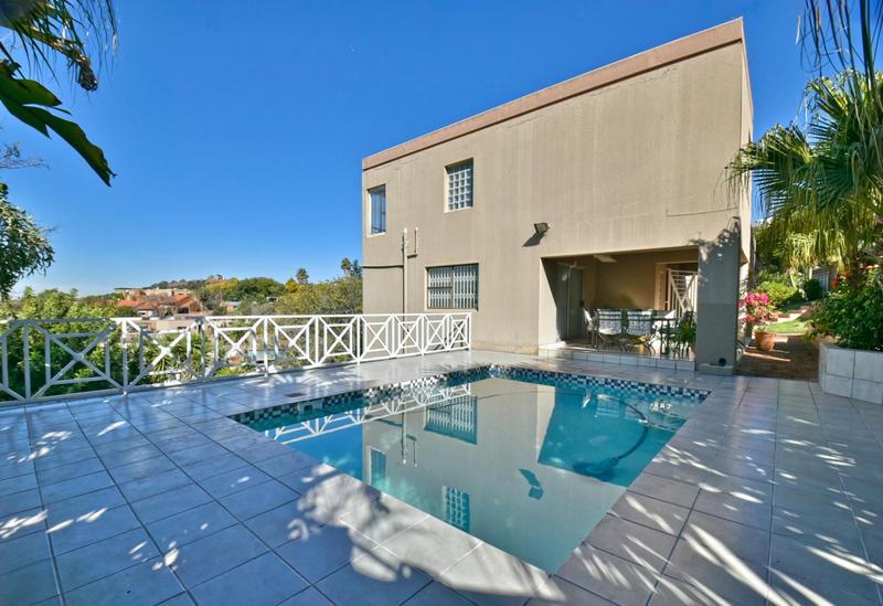 4 Bedroom Property for Sale in Bassonia Gauteng