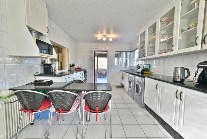 4 Bedroom Property for Sale in Bassonia Gauteng